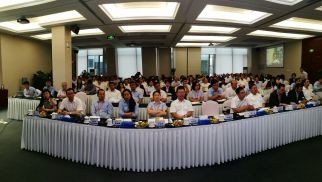 JN江南·体育网页版企业经营与商业模式培训交流会在集团多功能厅成功召开