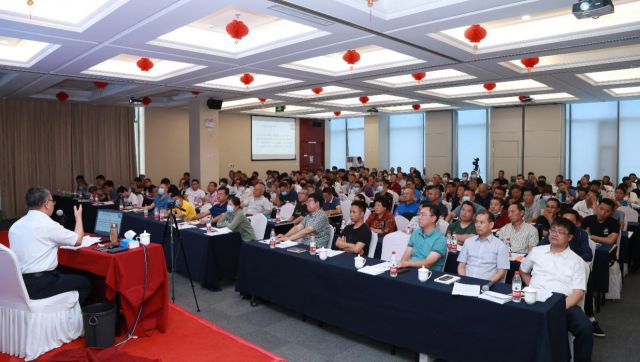 jn江南官方网站工程管理公司成功举办2021年度监理知识培训会