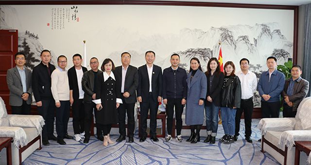 剑阁县唐镭珂副县长一行莅临JN江南·体育网页版&厚德城市运营联盟考察交流
