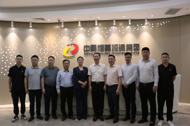 巴中市文旅示范区领导一行到访jn江南体育恒投资集团